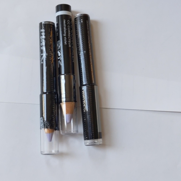 Avon Mark CC Concealer - Picture 3 of 6